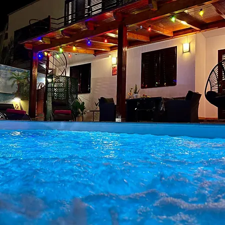 Puerto Rico In Front Of The Shopping Center With Private Heated Saltwater Pool With Jacuzzi & Arcade Games & T Able Foot Ball